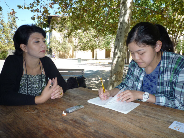 イラン出身のハニア・アスガリ（34）さんにインタビュー